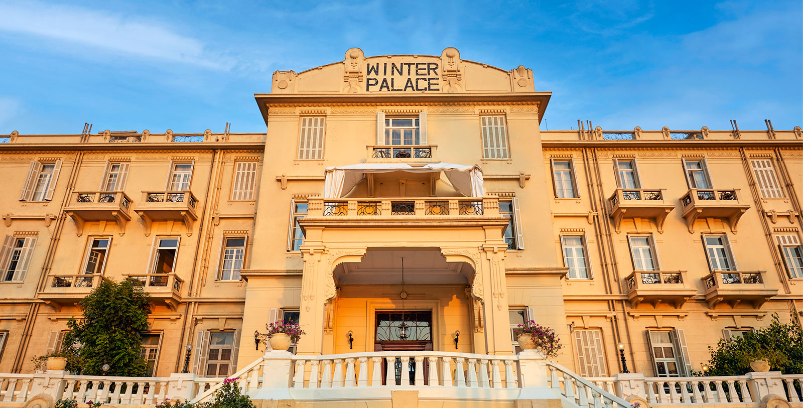 1600×813-Winter-Palace-Exterior